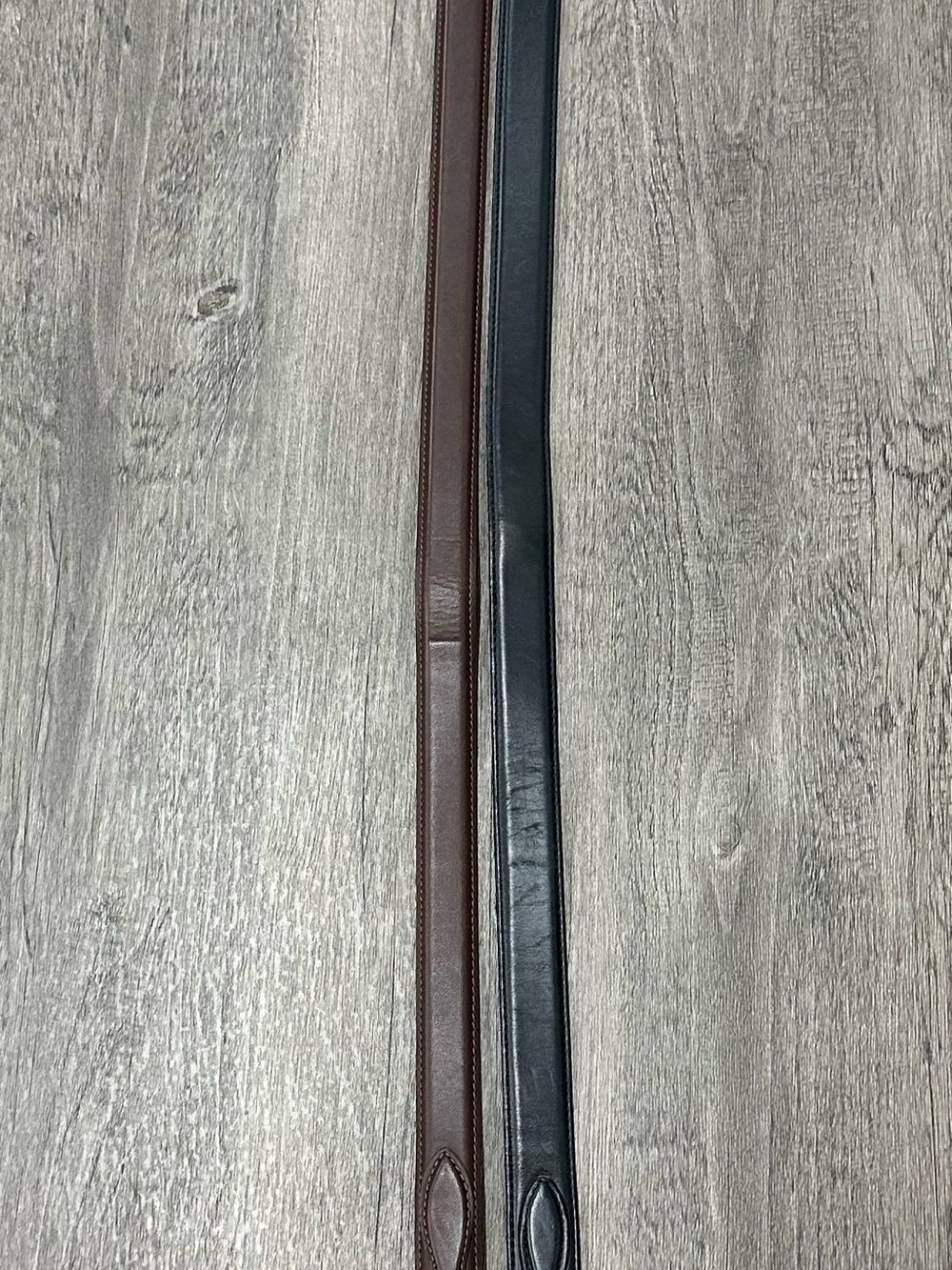 Vintage men’s lot of two Lands' End and Dexter leather belt brown and Black